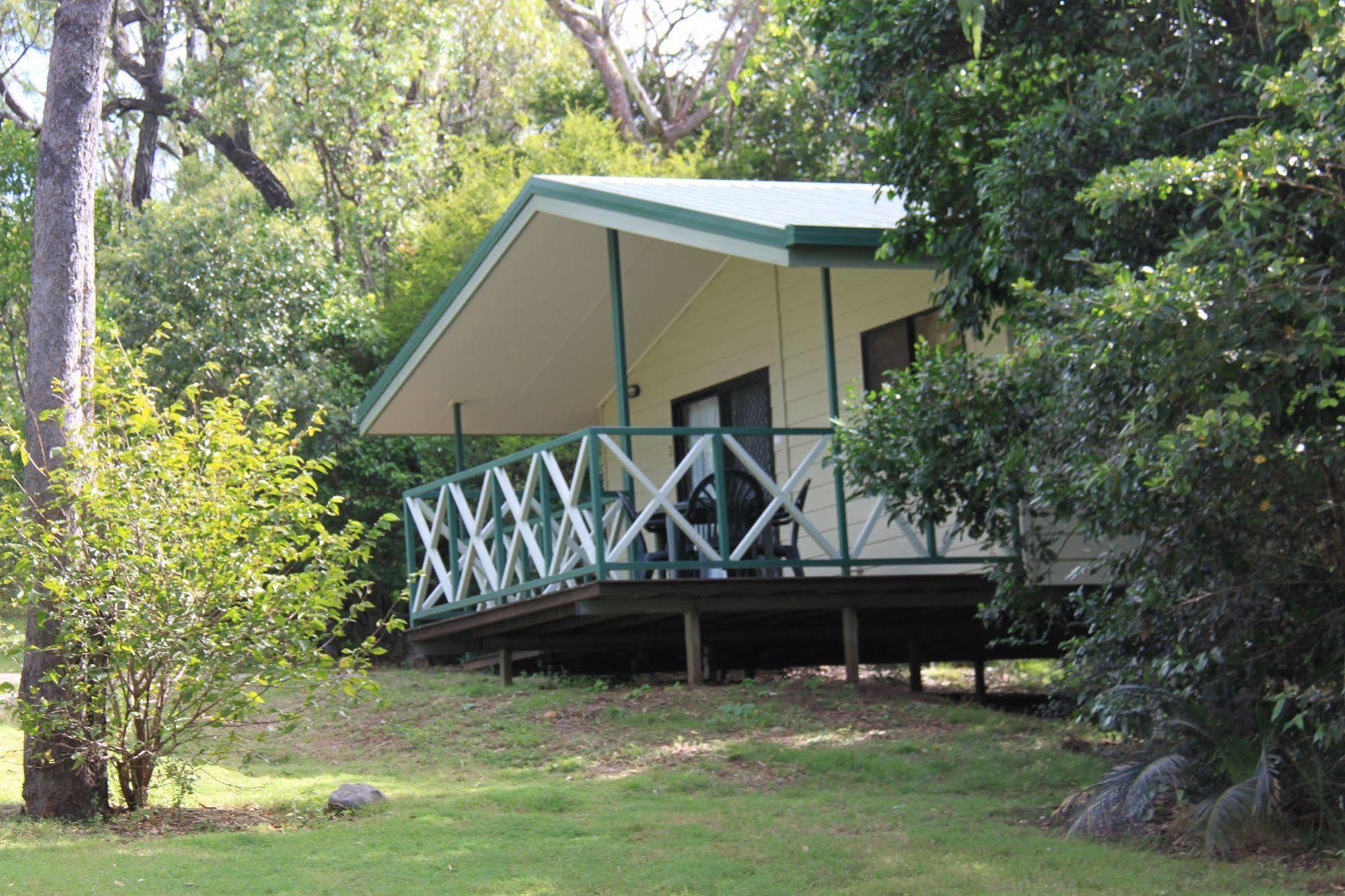 Capricorn Caves Hotel Rockhampton Exterior photo